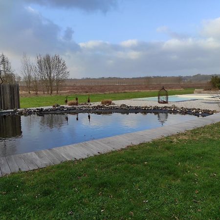 Grand Gite Avec Piscine Maison Port Valade Tabanac Exterior photo